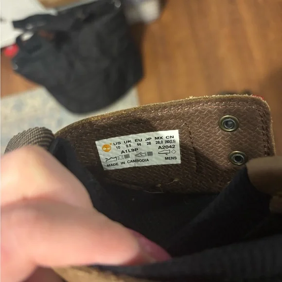 Timberland Men's Brown Boots with Red Laces - Picture 5 of 5